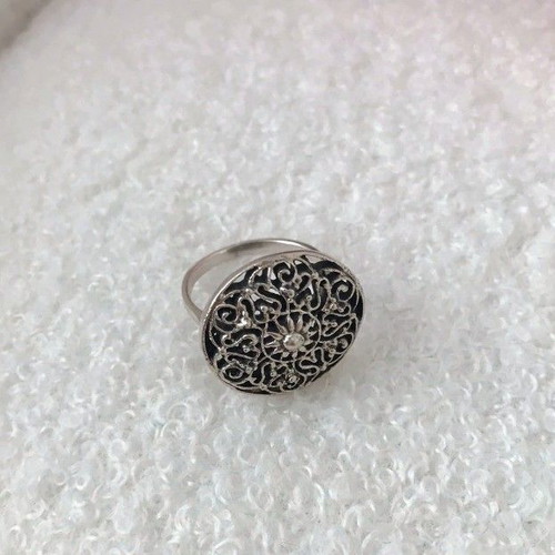 Silver 925 handmade vintage ring like new