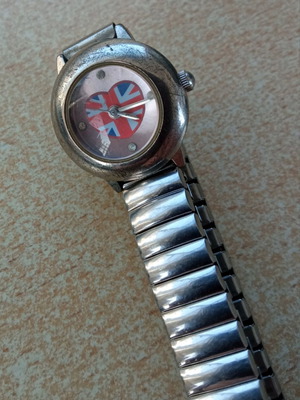 Girls' watch used, youthful style