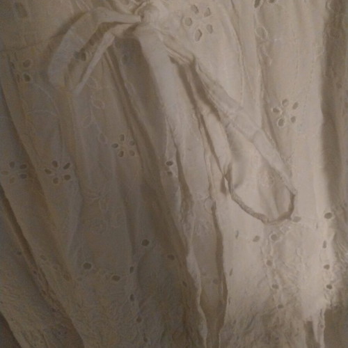 Midi lace dress white H&M like new with chest bow