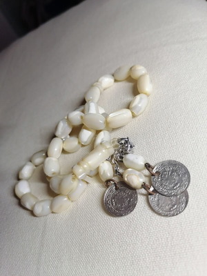 Κομπολόγια από φίλντισι σαν καινούργια με ασημένια διακοσμητικά