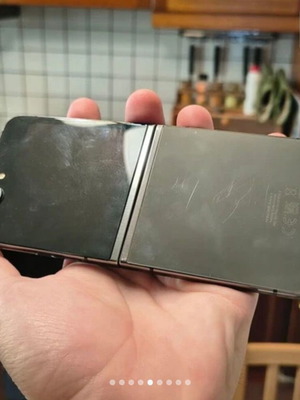 Samsung Galaxy Z Flip 5 8GB/512GB foldable phone