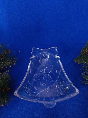 Mikasa Small Christmas Bowl "Season's Holly" like new
