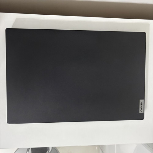 Lenovo V15G4AMN Laptop 15.6" Full HD Ryzen 3 7320U 8GB RAM 512GB SSD Windows 11 Office 2024