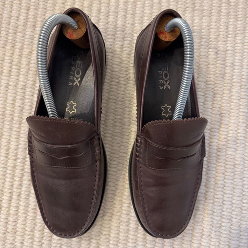 Geox burgundy moccasins used, size 40