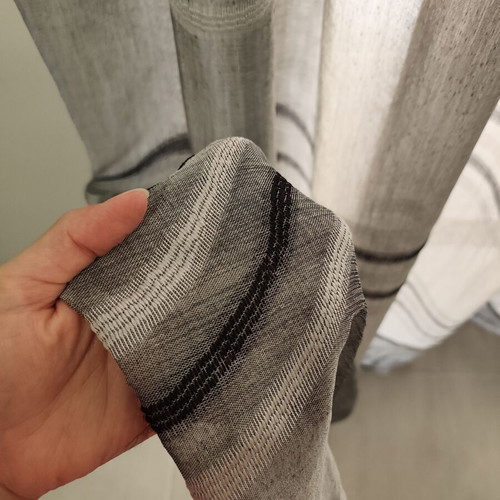Curtain used, in very good condition