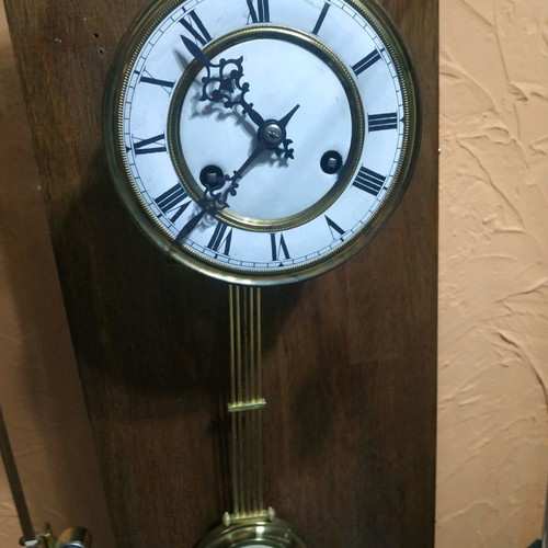 Wall clock wind-up new with plexiglass dial