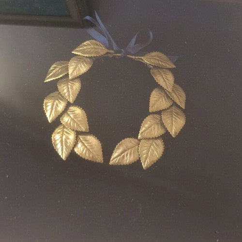Art print with bronze wreath 28x27 cm used