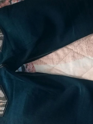 Γυναικεία τζιν μεταχειρισμένα, μέγεθος medium στενό, σετ 2 τεμαχίων