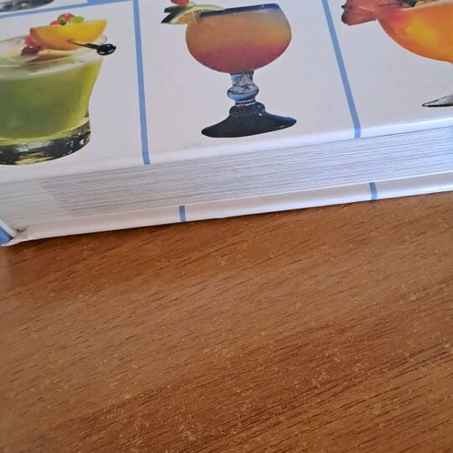 Cocktail Dictionary like new, Karakotsoglou editions