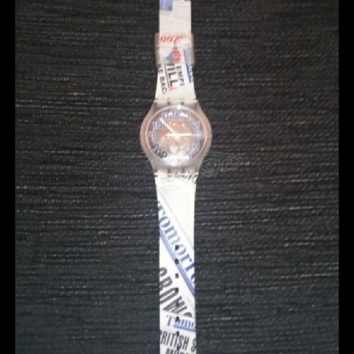 Swatch Swiss-Made 007 James Bond Danjaq Villain Collection Elliot Carver Watch new