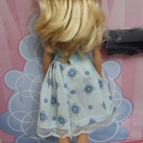 Barbie dolls, pack of 6