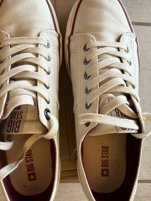 Big Star white leather sneakers like new, size 40