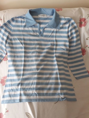 Women's striped polo shirt with 3/4 sleeves like new, white and blue