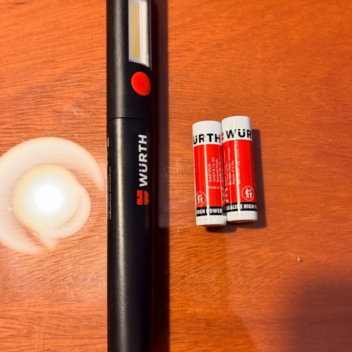 WURTH flashlight new with batteries