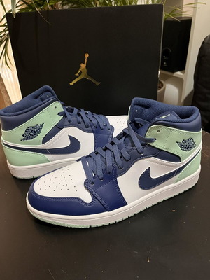 Air Jordan 1 Mid Mystic Navy/White/Mint Foam καινούργια, μέγεθος 46