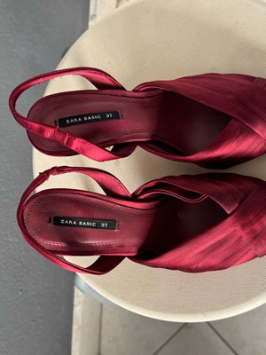 Zara satin mules red like new, size 37