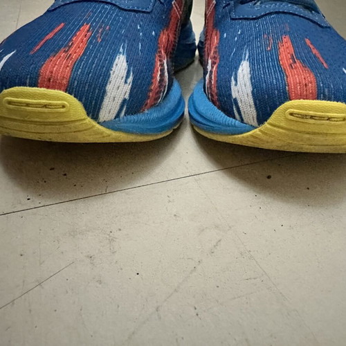 Asics Gel-Noosa Tri 13 GS athletic shoes, blue, size 39
