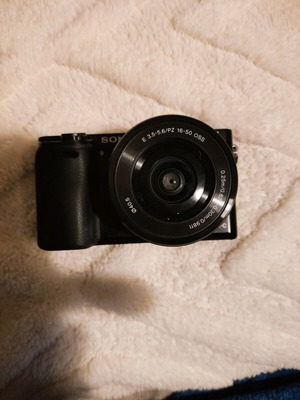 Sony a6000 camera like new