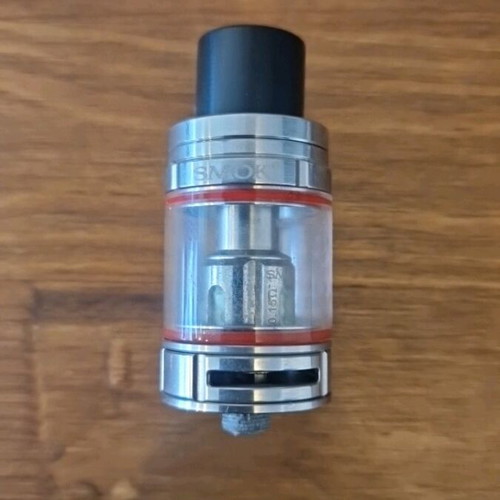 Smok TFV9 atomizer used without coil