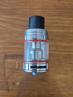 Smok TFV9 atomizer used without coil