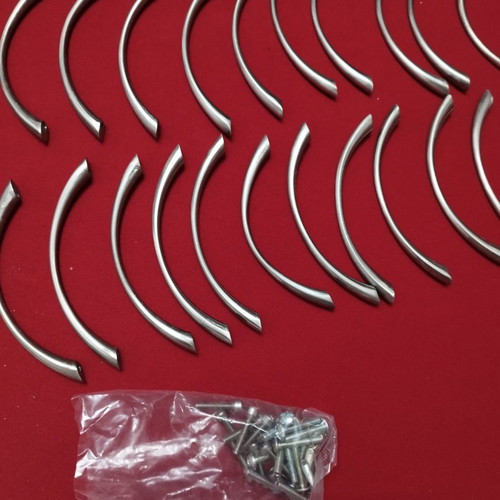 Silver handles used, pack of 22 pieces
