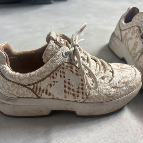 Michael Kors trainers beige with MK monogram, size US 8.5 / EU 39