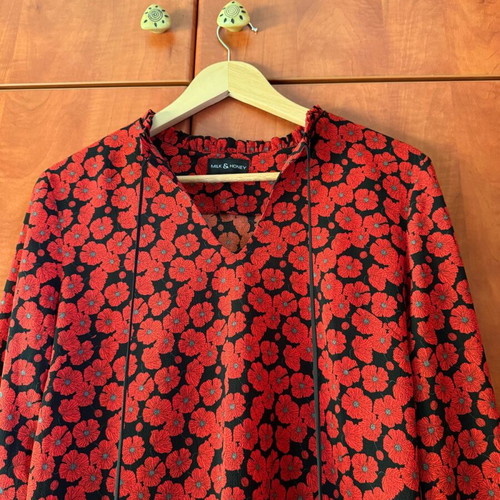 Milk & Honey Red Floral Blouse Used Size M