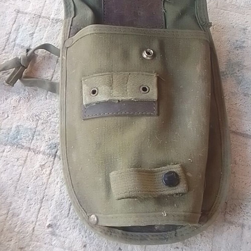 Military folding shovel like new, E-tool tri-fold design