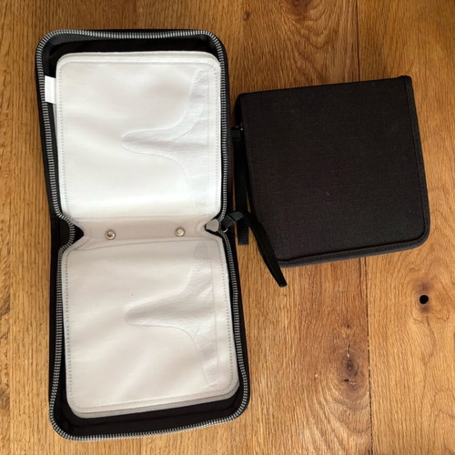 Set of 2 CD cases, 20 CD capacity each, like new, black