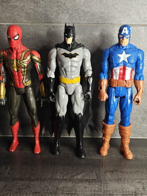 Spiderman Batman Captain America figures set used, approx 30cm