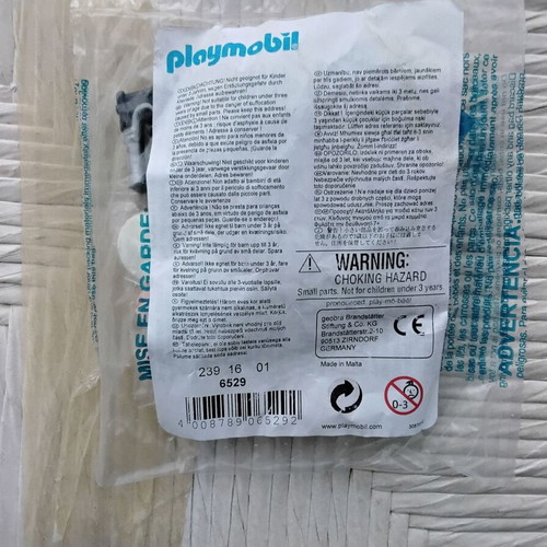 Playmobil 6528 sealed in excellent condition with bonus DVD