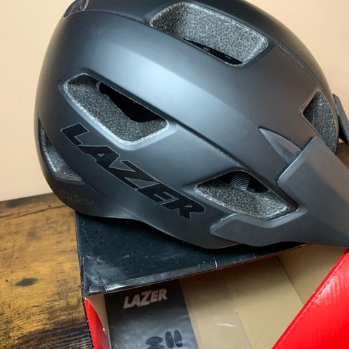Lazer Chiru Mountain Bike Helmet medium size like new, black