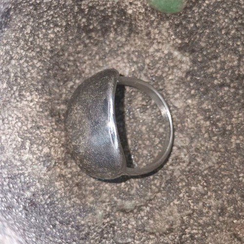 Steel ring new, size approximately 56, silver color