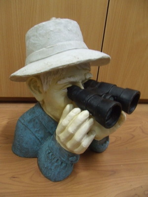 Old tabletop figure used, 30 cm, synthetic material