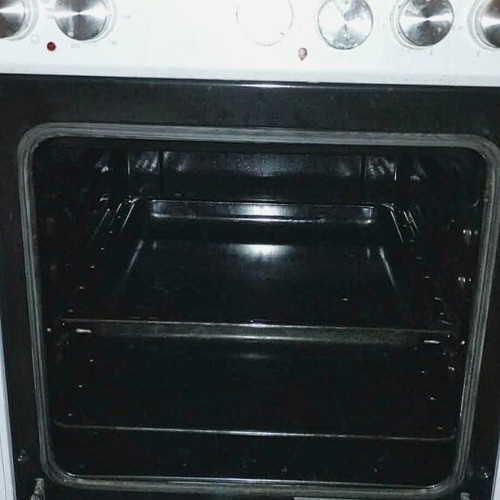 Morris enamel kitchen stove MKE64395 electric oven used, energy class A