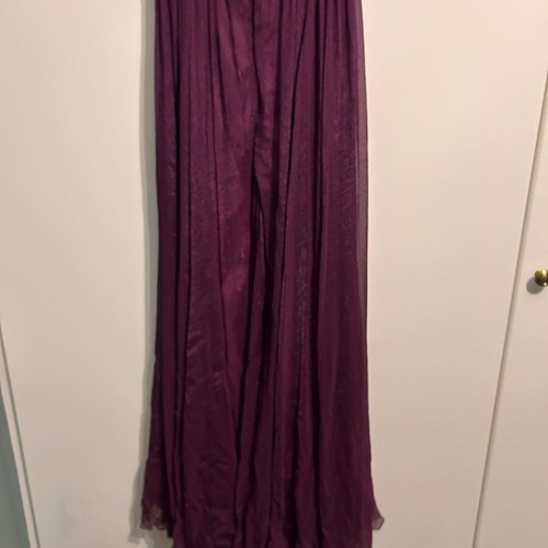 Maxi purple dress with embroidered sleeves like new, size S-M