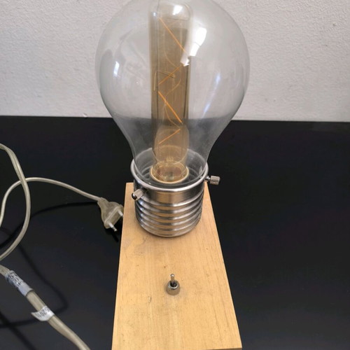 Table lamp like new, beautiful