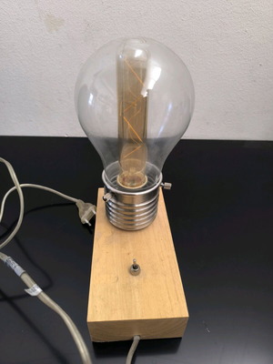 Table lamp like new, beautiful