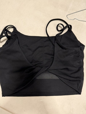 Black top with padding, size XS