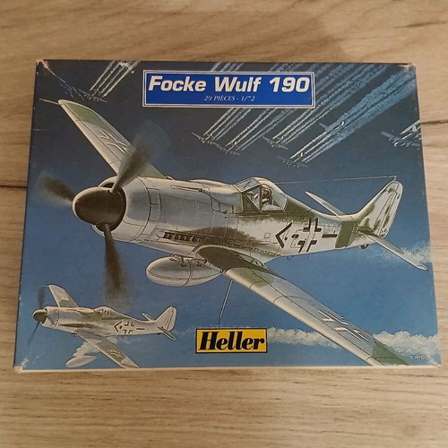 Heller 90s Vintage Airplane new