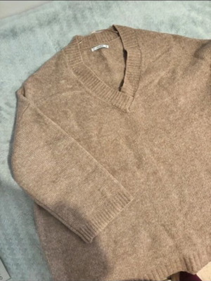 Pull & Bear pullover like new, beige brown, size S