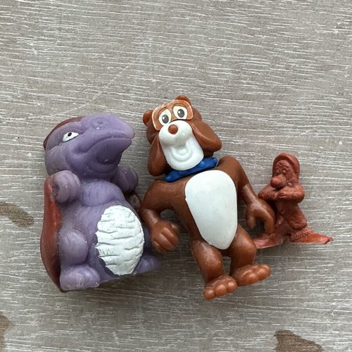 Collectible figures set of 3 from 80s/90s like new