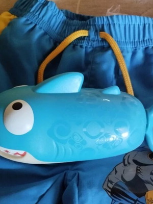 Sunnylife water gun like new