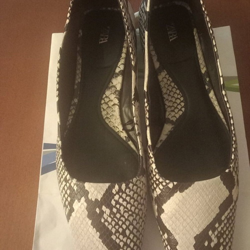 Zara ballerina shoes like new, size 40, gray and beige