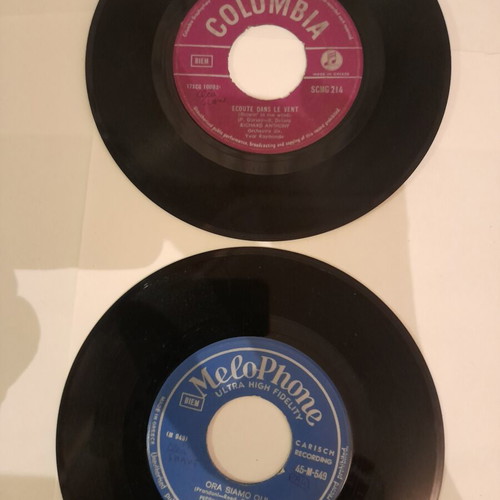 45rpm vinyl records used, rare 60s authentic pressings Beatles covers