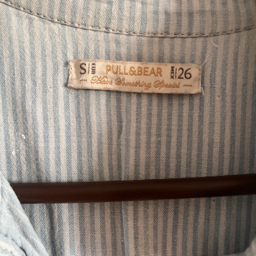 Pull & Bear shirt size S 36 8 like new, white and turquoise