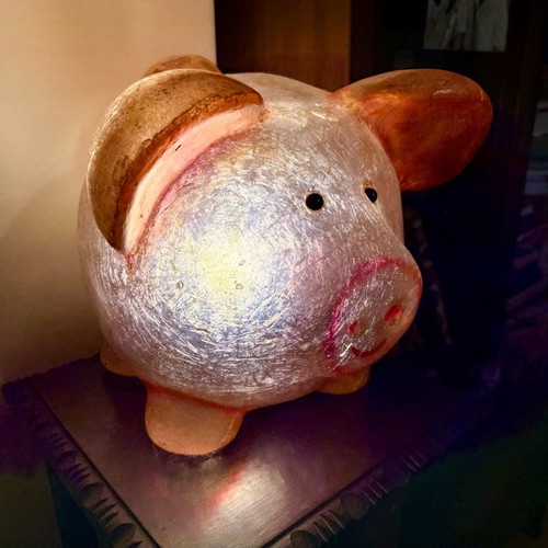 Pig-shaped children's lamp like new, large night light