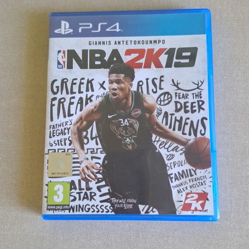NBA2K19 video game like new