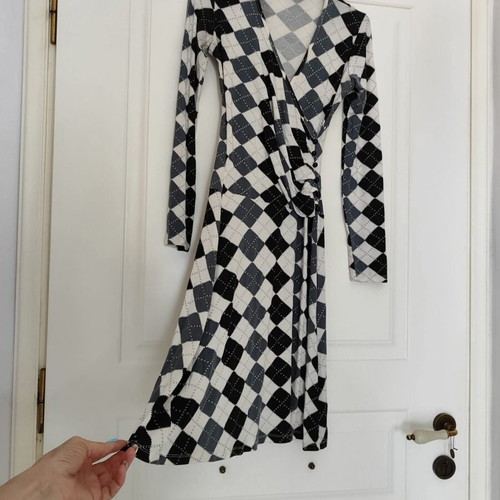 Vintage On Line long-sleeve dress S/M like new, black and white