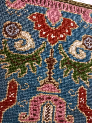 Embroidered table runner 0.87×0.34 m